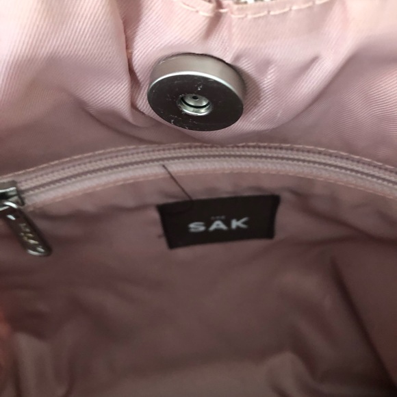 The Sak striped spring striped crochet bag w wood handles (NWOT) - Picture 5 of 5